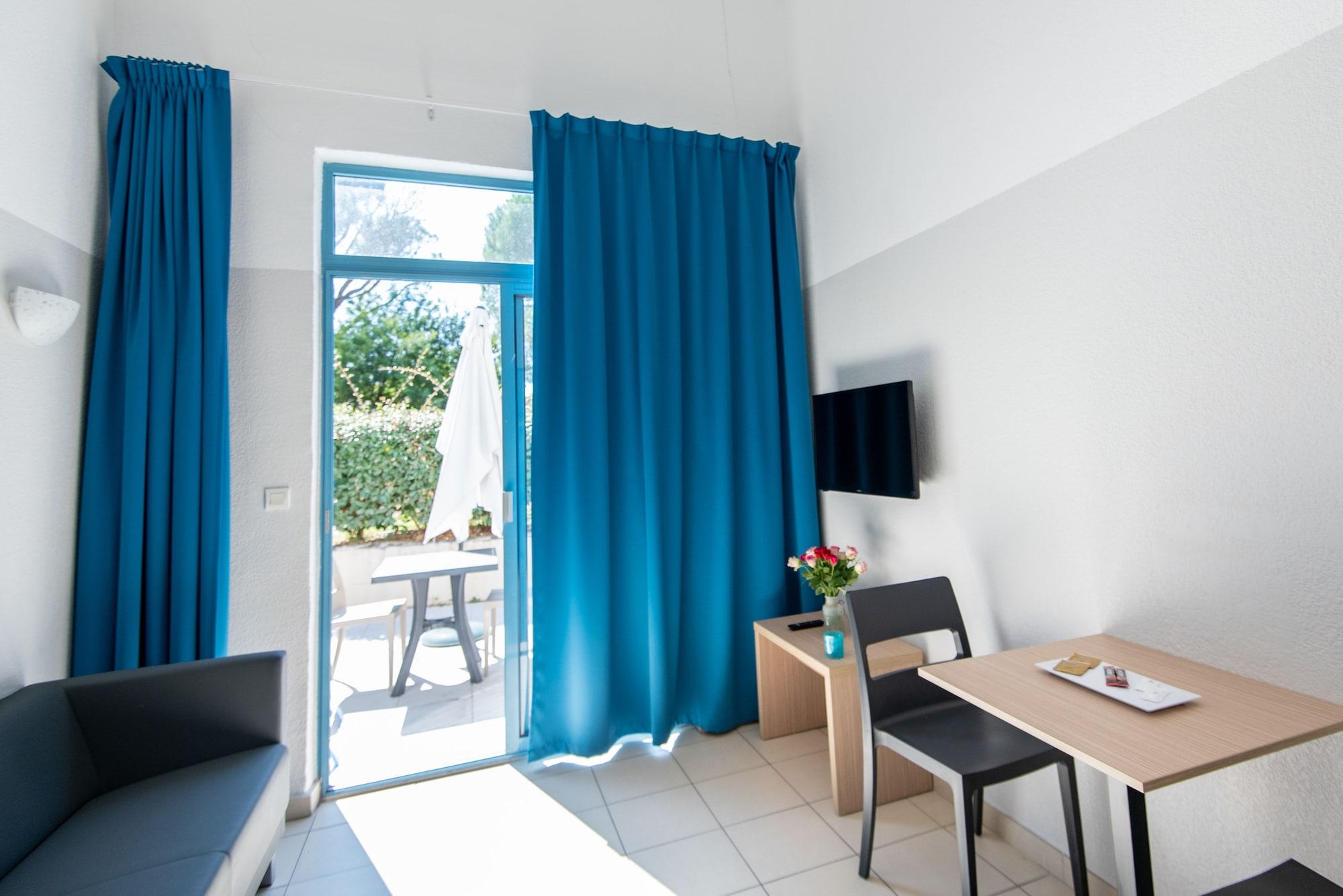 Comfort Aparthotel Frejus La Tour De Mare Buitenkant foto