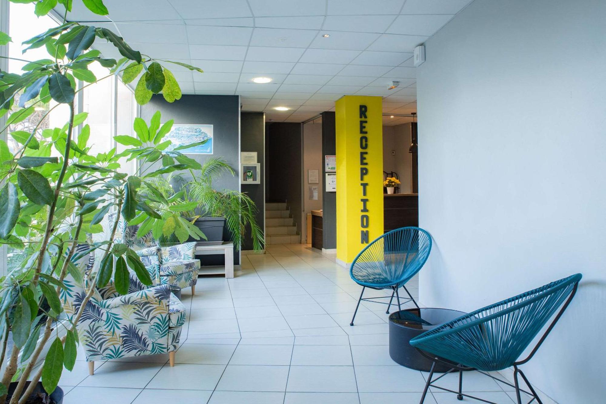 Comfort Aparthotel Frejus La Tour De Mare Buitenkant foto