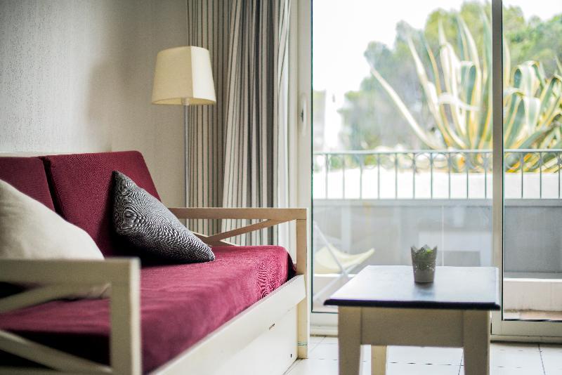 Comfort Aparthotel Frejus La Tour De Mare Buitenkant foto