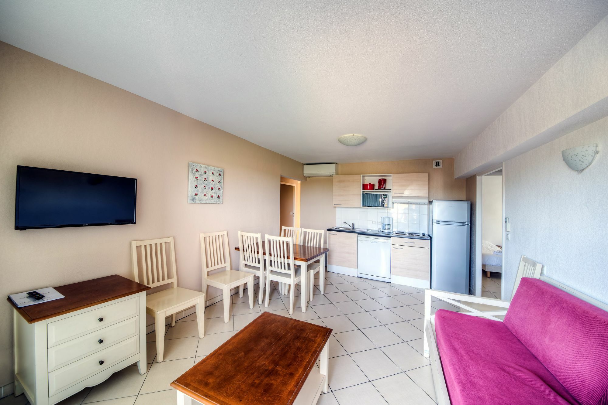 Comfort Aparthotel Frejus La Tour De Mare Buitenkant foto